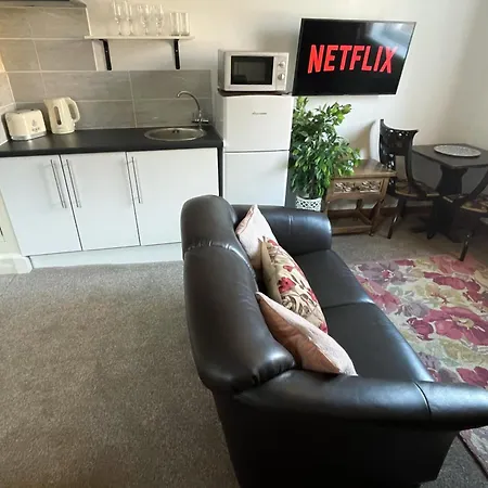 Lovely Self Equipped Studio - 3 Minutes Walk From Chester Centre Exterior foto