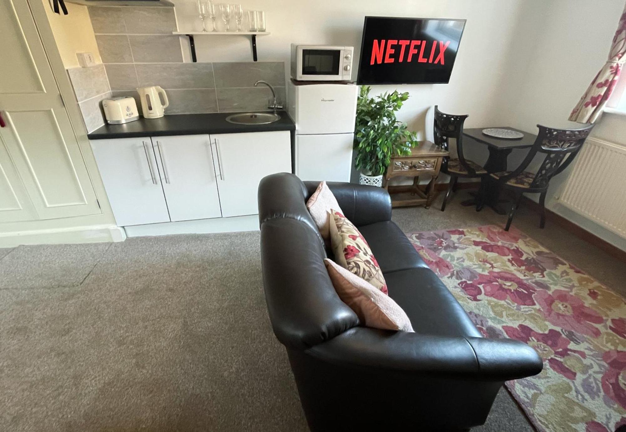 Apartment Lovely Self Equipped - 3 Minutes Walk From Centre *